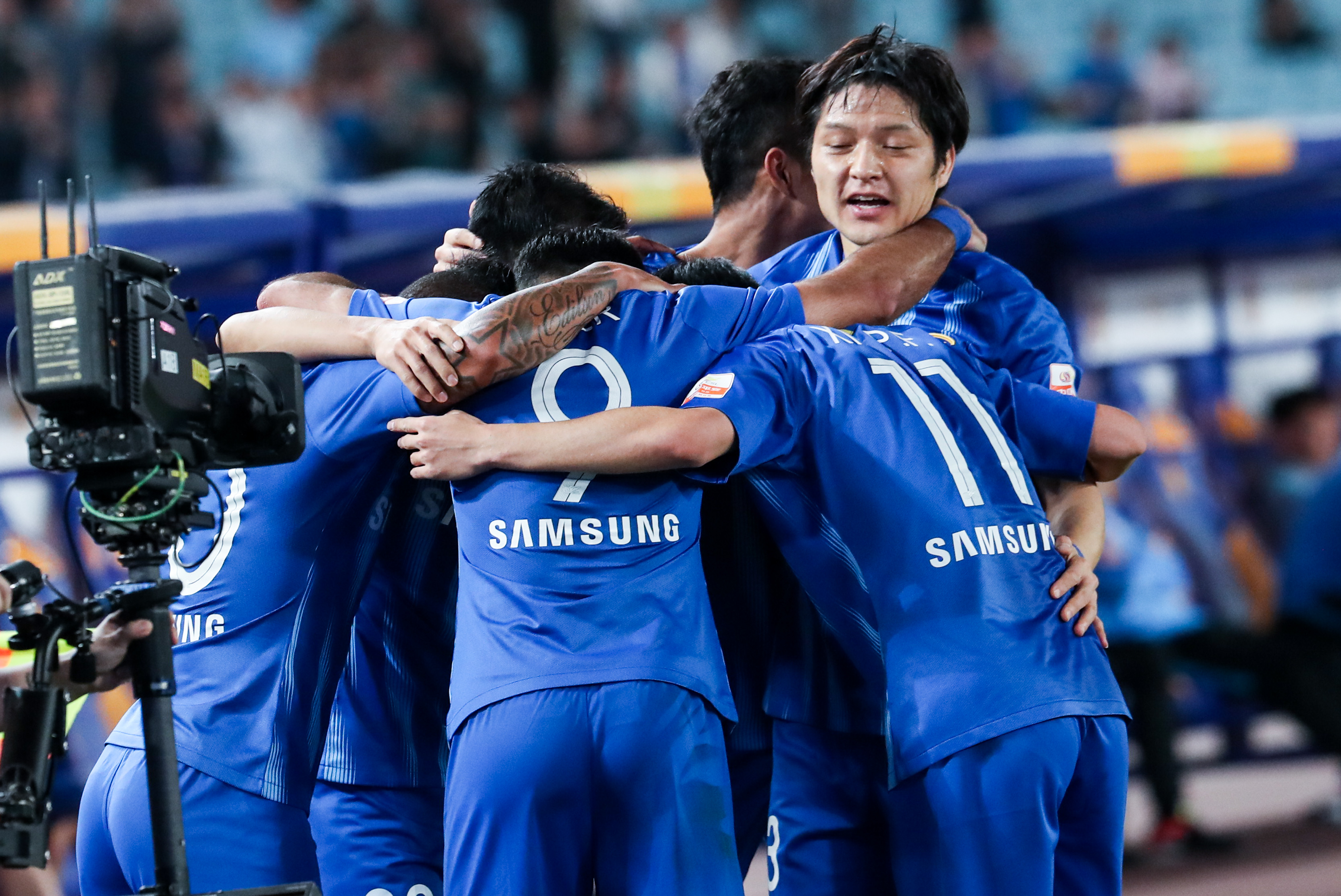 熊猫体育中国App-科隆主场迎战胜利，实力无可匹敌