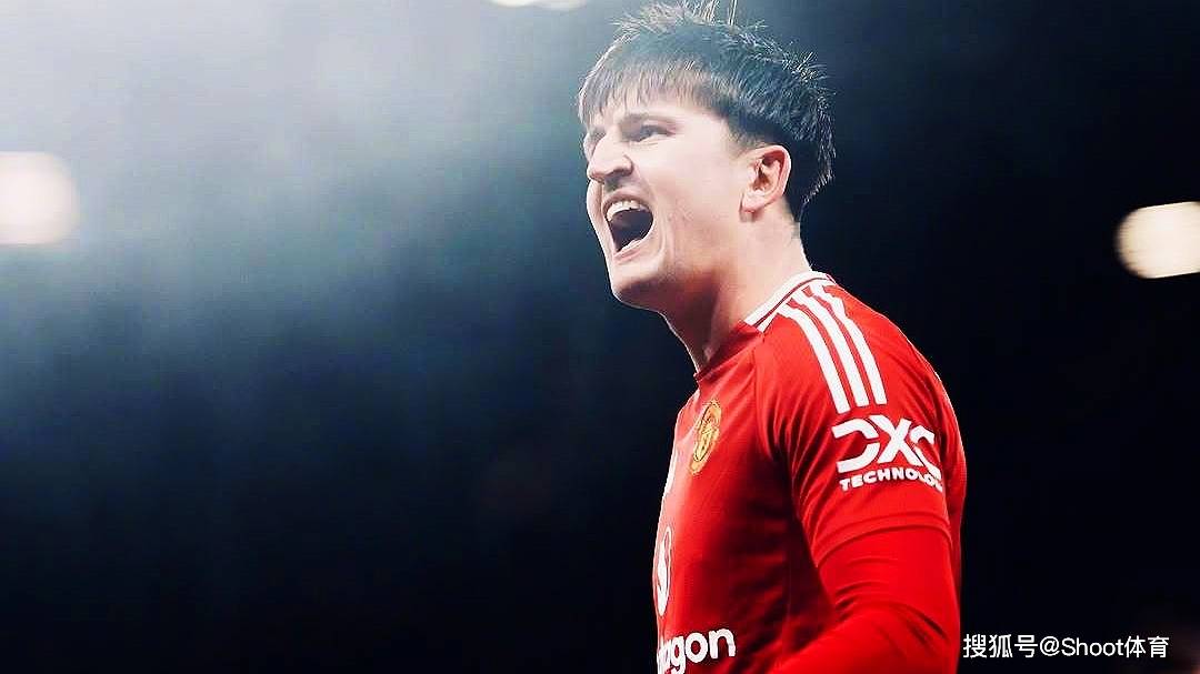 曼联主场小胜弗赖堡，继续紧咬前四