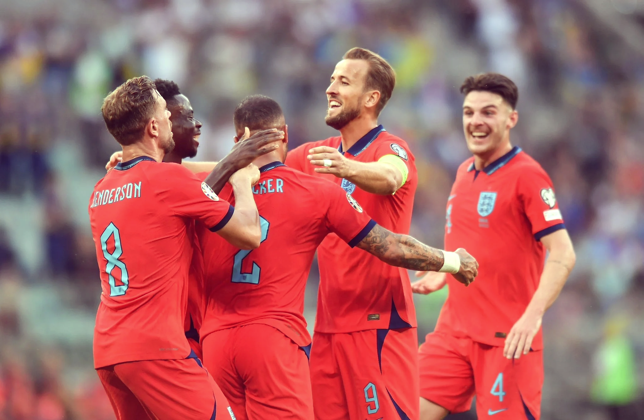 熊猫TV-英格兰力克乌克兰，稳固小组出线位置