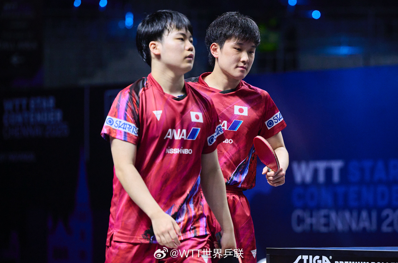 英国乒乓球队横扫日本乒乓球队,奥恰洛夫制霸全场 英国乒乓球队横扫日本乒乓球队,奥恰洛夫制霸全场